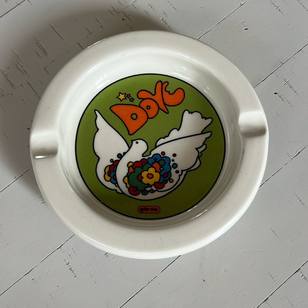 1960’s Peter Max Ashtray